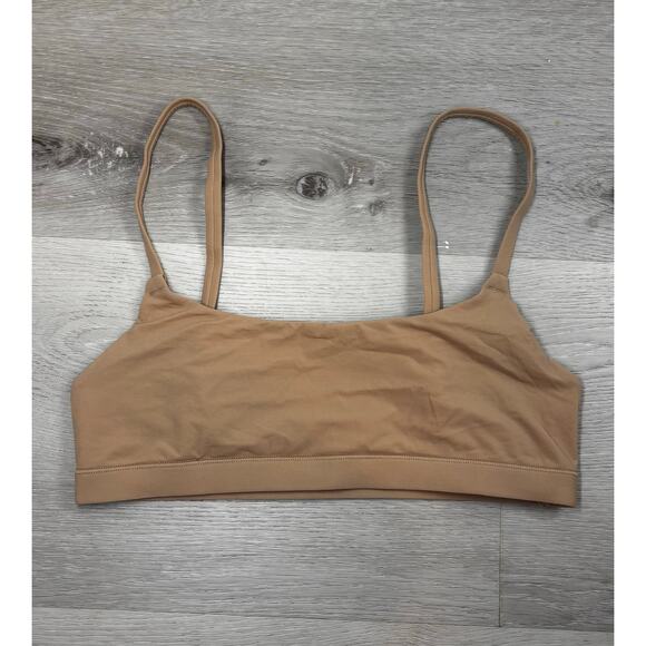 SKIMS Scoop Bralette - Picture 2 of 4